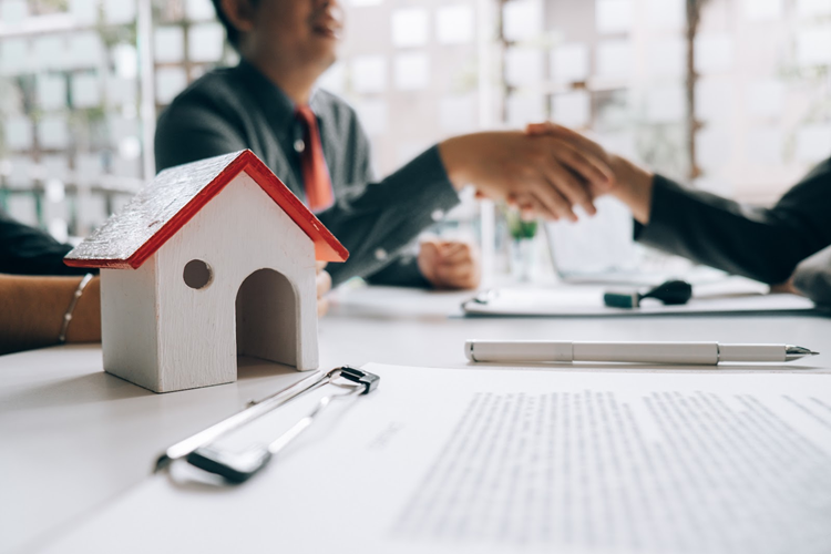 How Adelaide Conveyancer Helps Streamline Your Property Deal